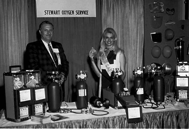 LifeSafe Services' founding team at an early oxygen service industry event